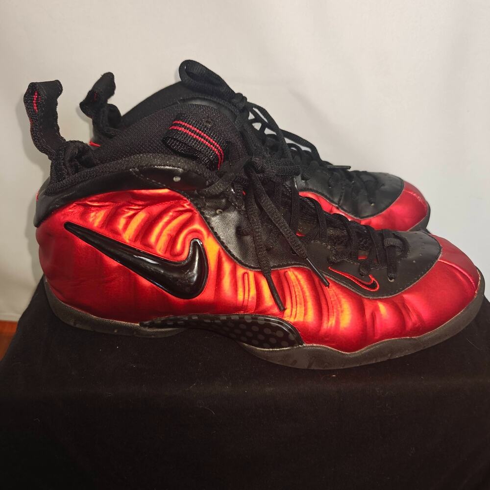 Nike Air Foamposite Pro Varsity 2016 era Men’s Size 8 Red Black 624041-604